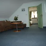 Отель Restauracja Tawerna Gliwice - Duzy Parking Gratis Niewiesze