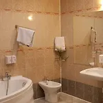 Hotel Restauracja Tawerna Gliwice - Duzy Parking Gratis Niewiesze