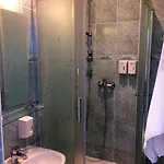 Отель Restauracja Tawerna Gliwice - Duzy Parking Gratis