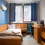 Restauracja Tawerna Gliwice - Duzy Parking Gratis Hotel