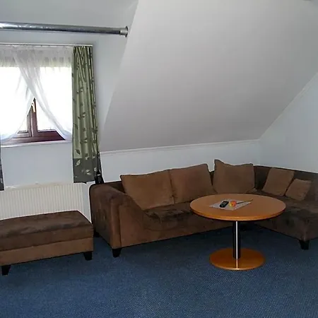 Restauracja Tawerna Gliwice - Duzy Parking Gratis Hotel Niewiesze