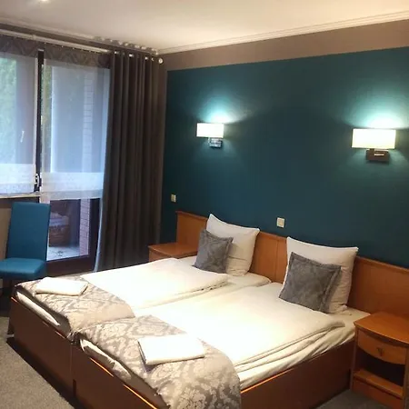 酒店 Restauracja Tawerna Gliwice - Duzy Parking Gratis