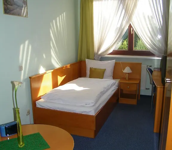 Restauracja Tawerna Gliwice - Duzy Parking Gratis Niewiesze