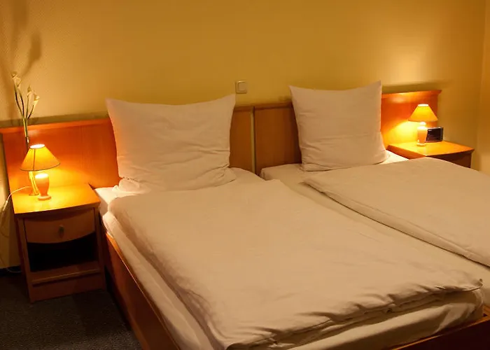 ホテル Restauracja Tawerna Gliwice - Duzy Parking Gratis Niewiesze