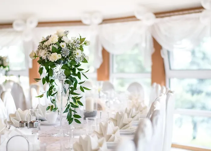 Restauracja Tawerna Gliwice 2* Niewiesze